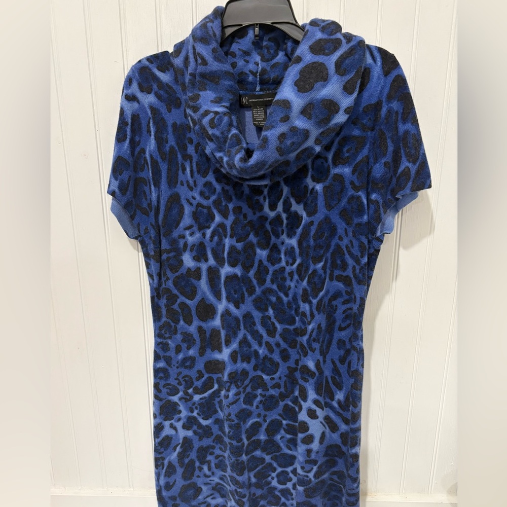 INC International Concepts Blue and Black Patterned Sweater